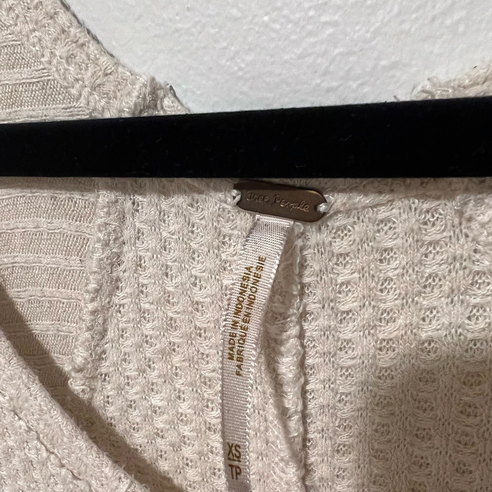 Barefoot Dreams Women's Beige Sweater